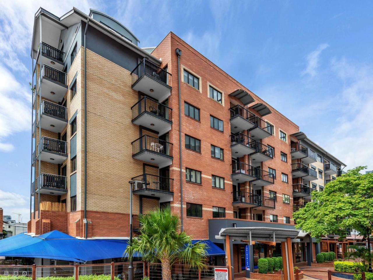 Central Brunswick Apartment Hotel Brisbane Exteriör bild